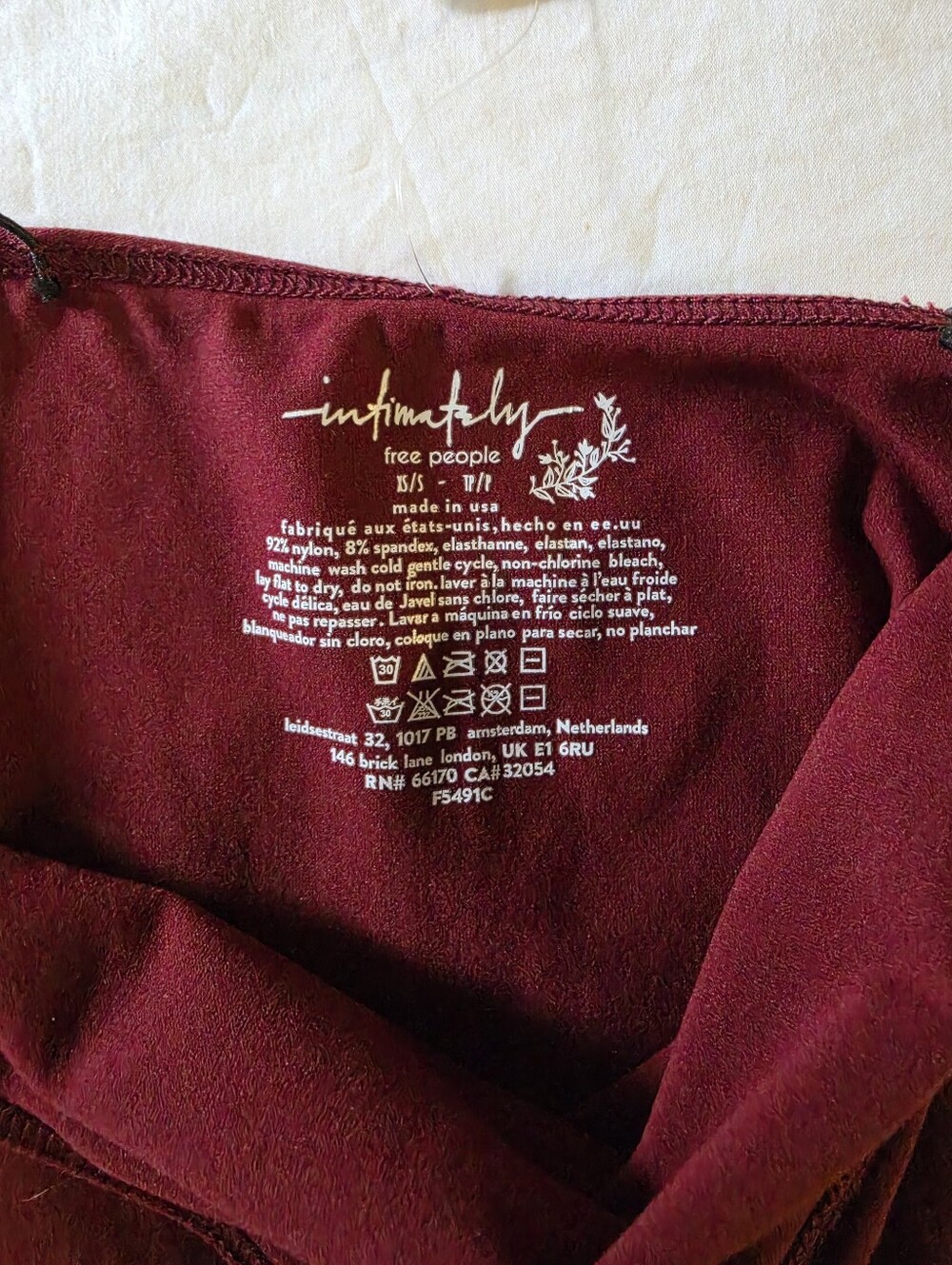 NWT Free People Intimately Seamless Micro Strap Cami Crop Top Wine Red XS/S - Picture 7 of 7